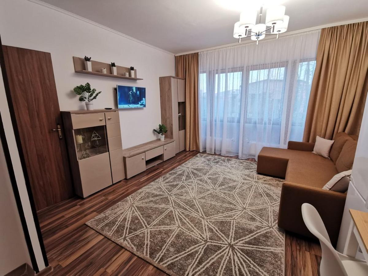 Charming Apartment In Villa Ιάσιο Εξωτερικό φωτογραφία